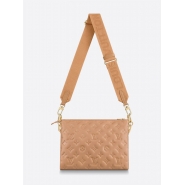 Сумка Louis Vuitton Coussin PM